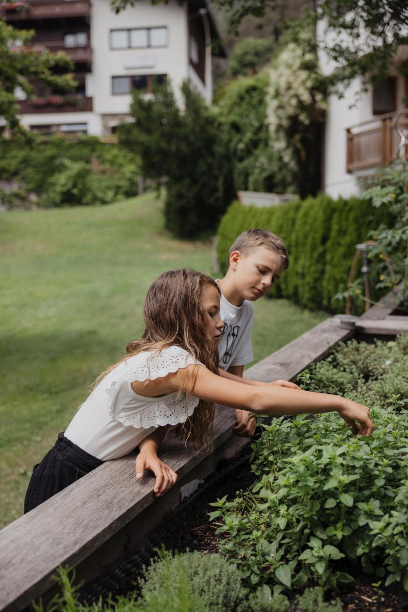 Hotel Kreuz Pfunds Kültér fotó